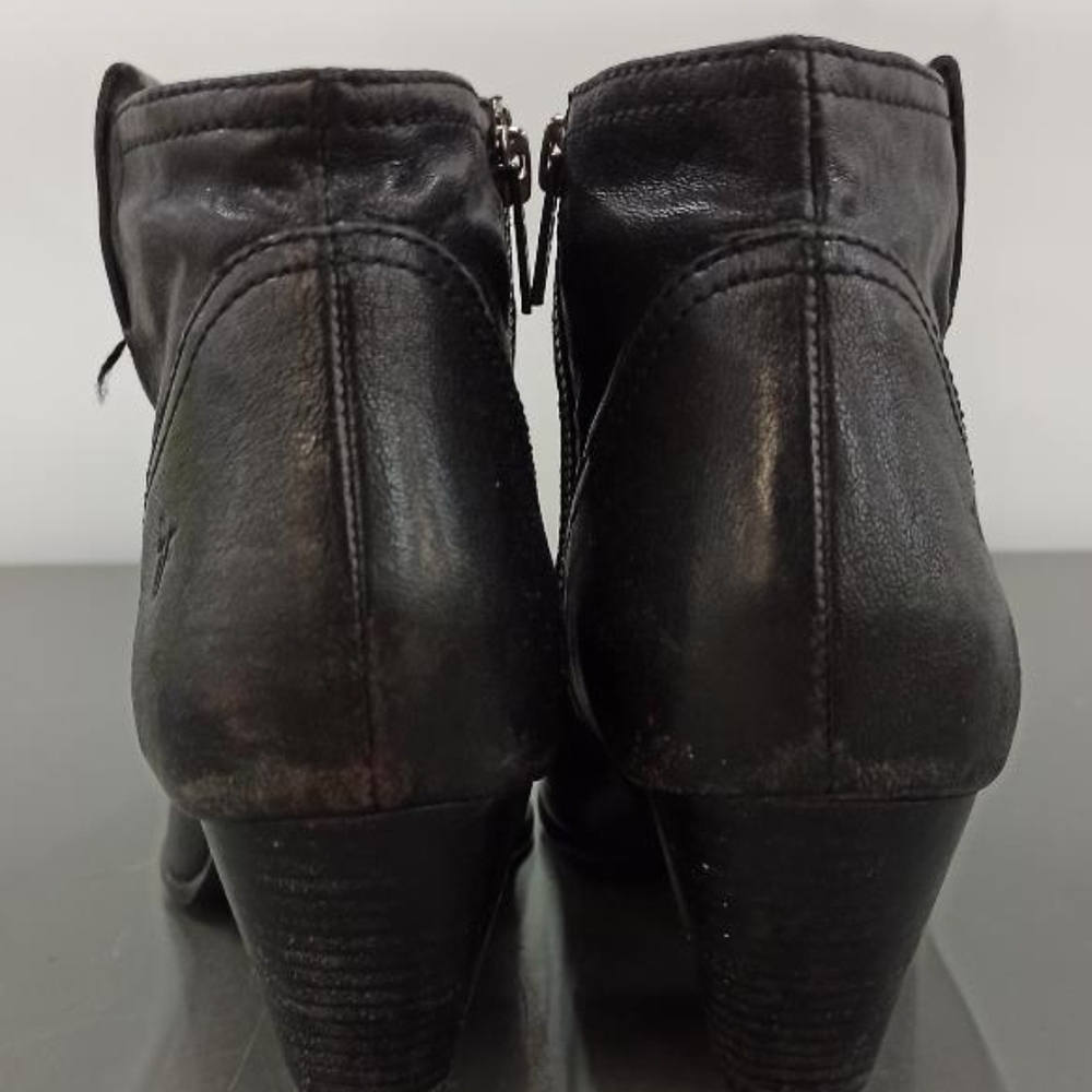 Frye Reina Black Leather Western Ankle Boots 9 Pointed Toe Fall - Picture 5 of 7